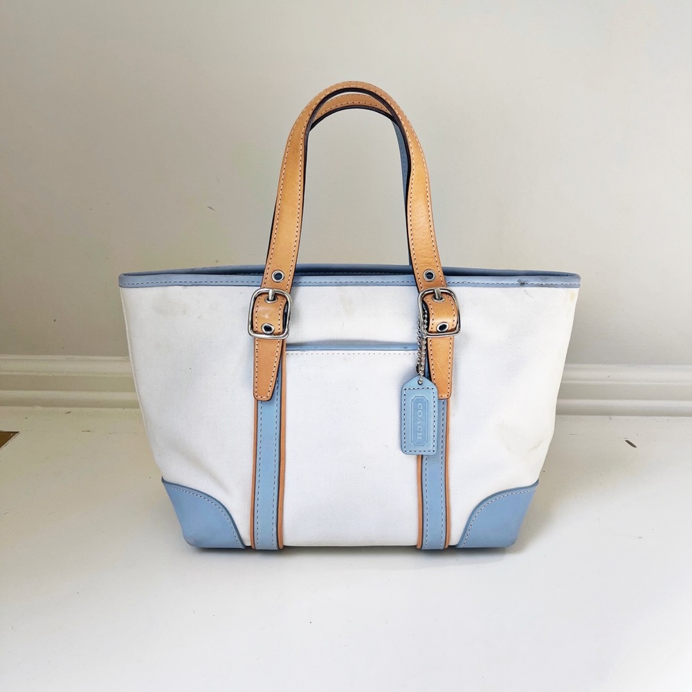 Authentic Coach Small Purse